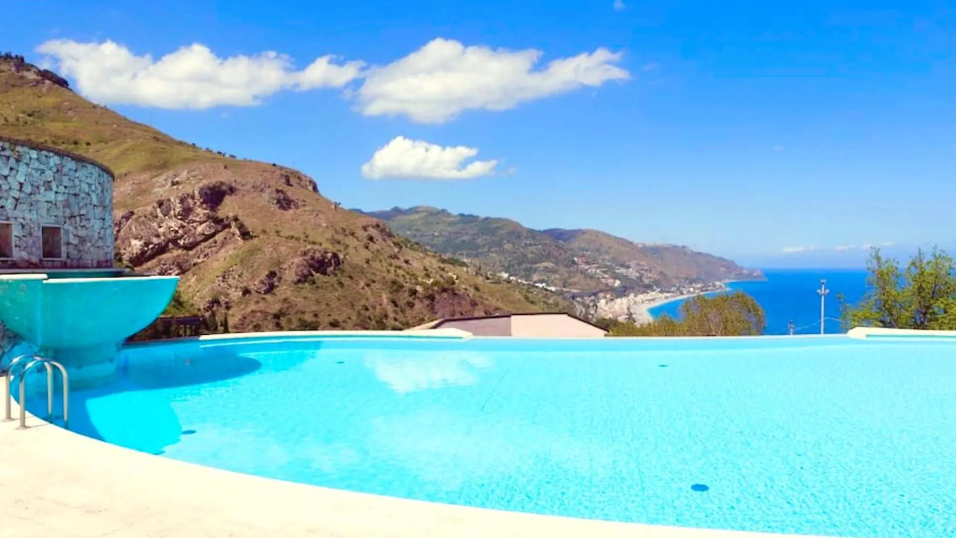 Panoramic Residence Taormina Seaview Apartment Pool