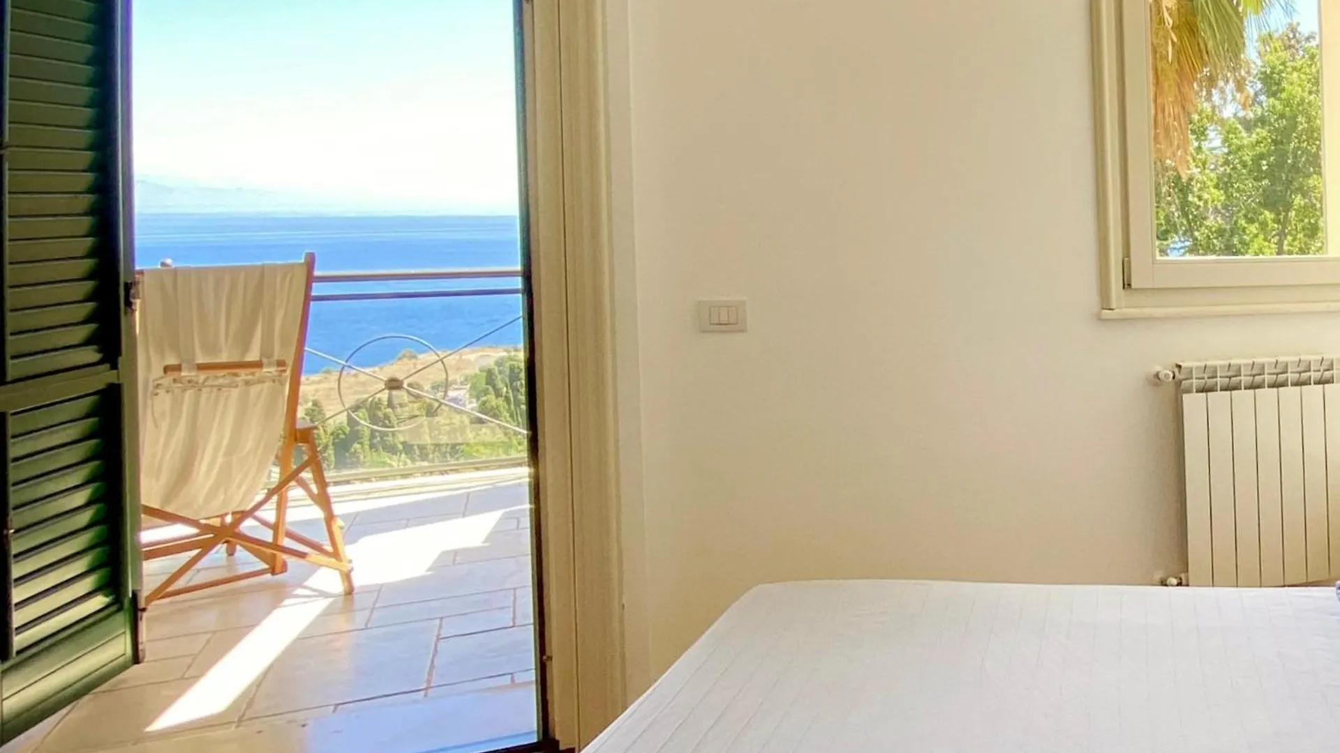 Panoramic Residence Taormina Seaview Apartment Pool