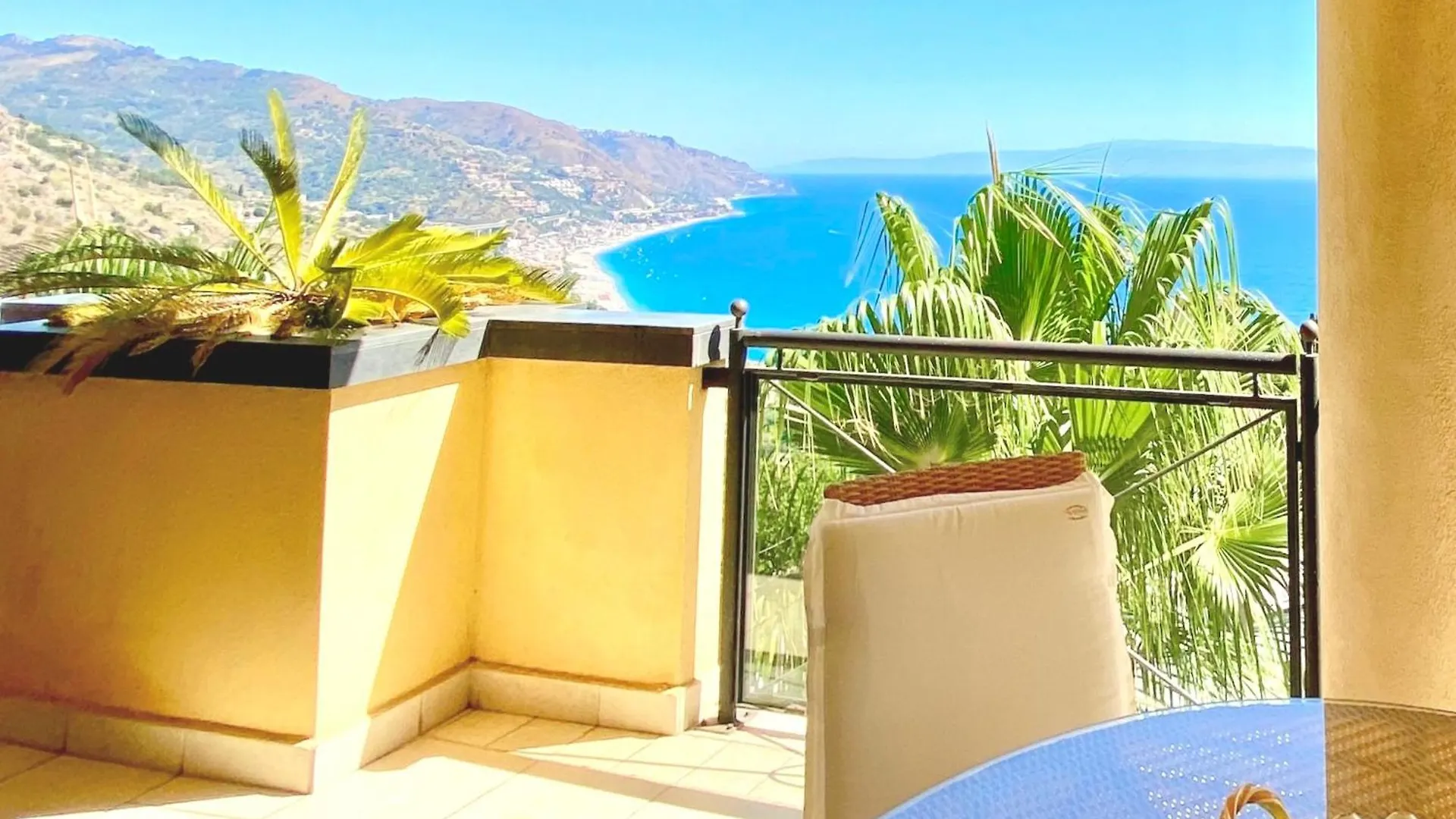 Panoramic Residence Taormina Seaview Apartment Pool Italy